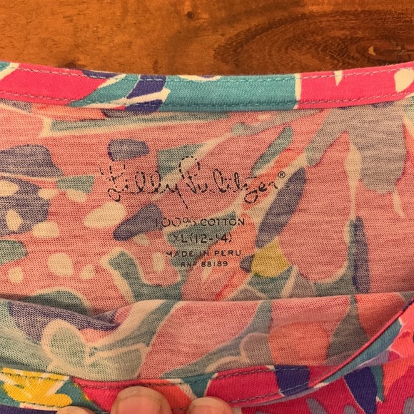 Lilly Pulitzer Girl Long Sleeve shirt - Picture 2 of 3